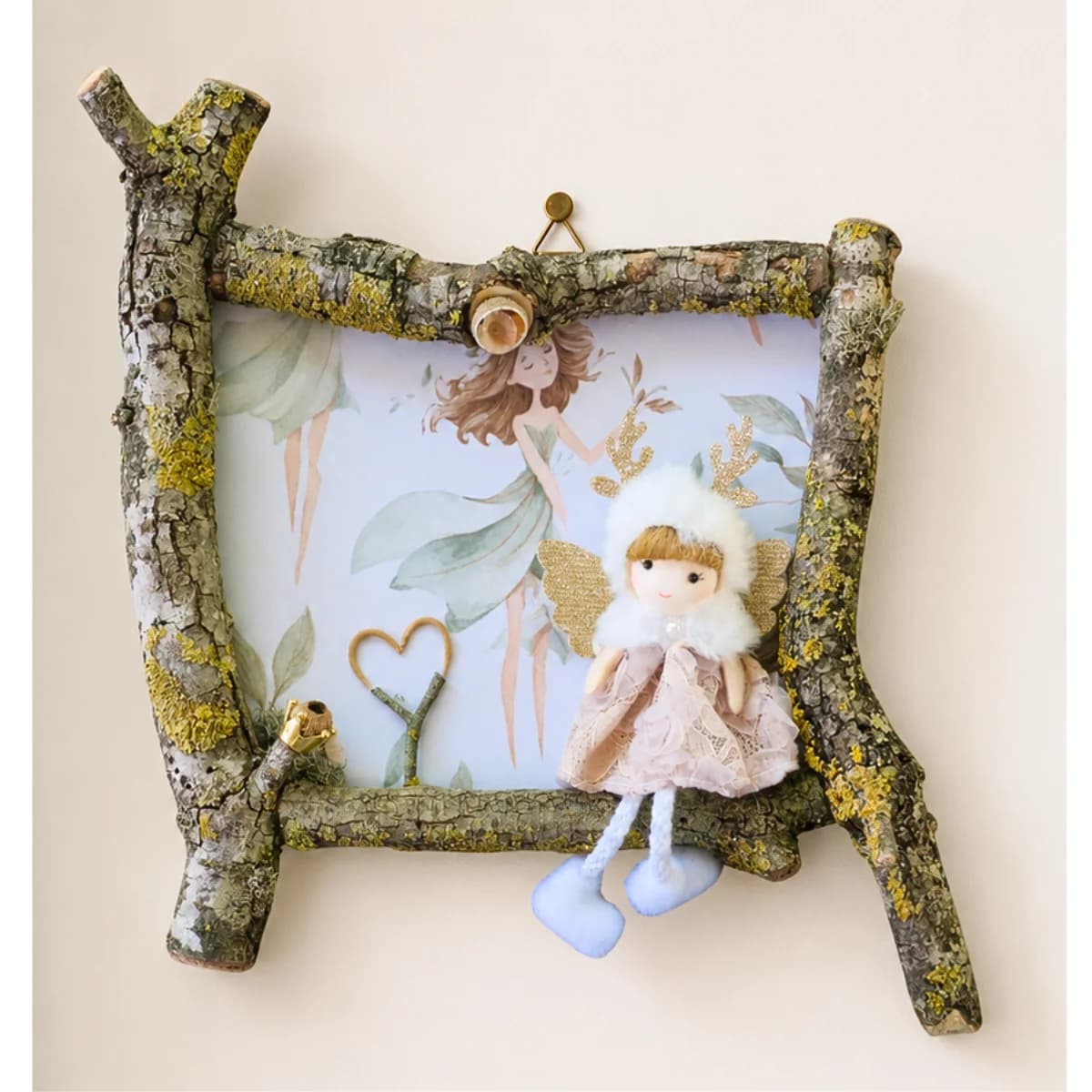 Lilo – The Winter Fairy of the Forest