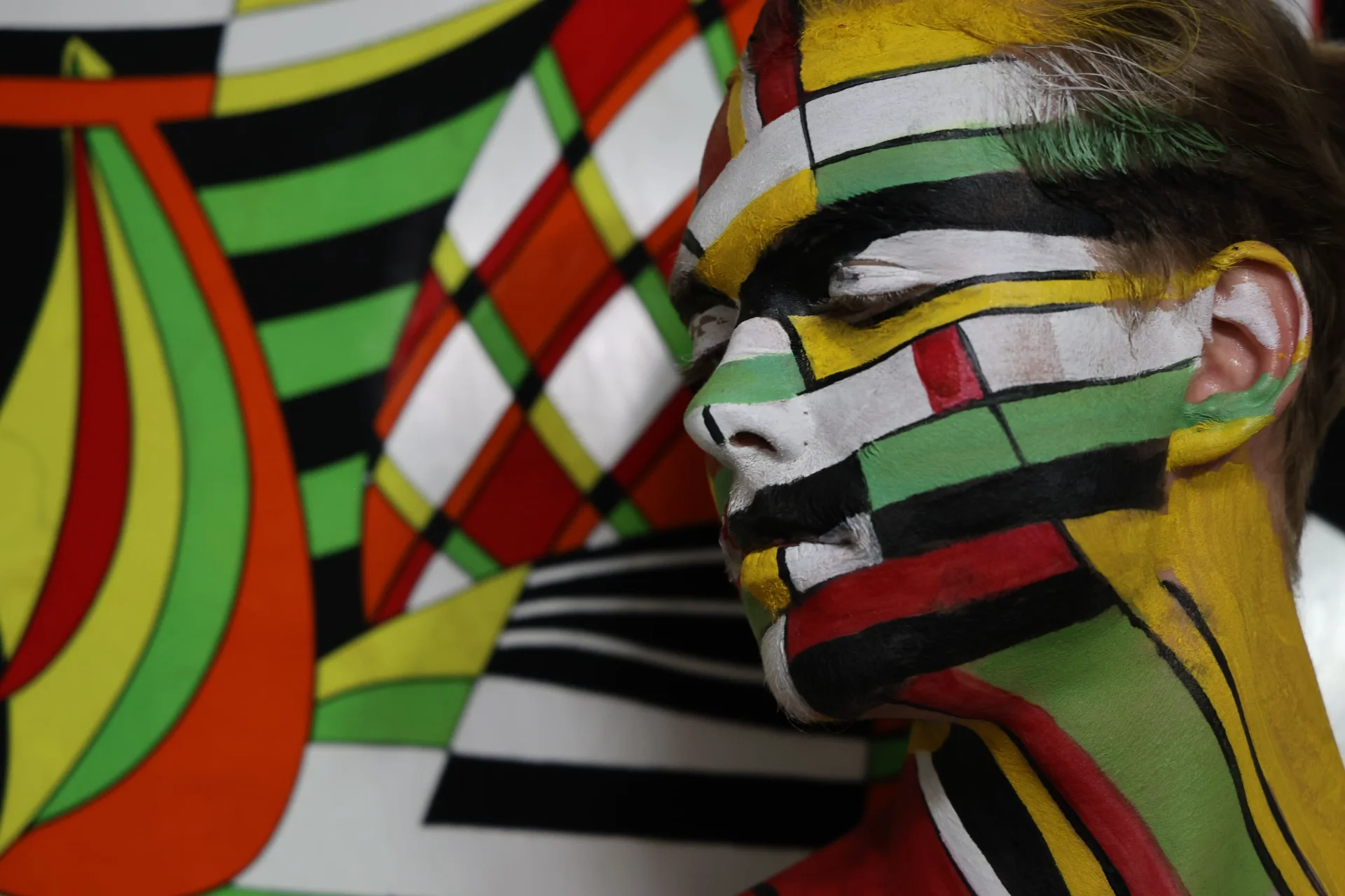 Chromatic Silence