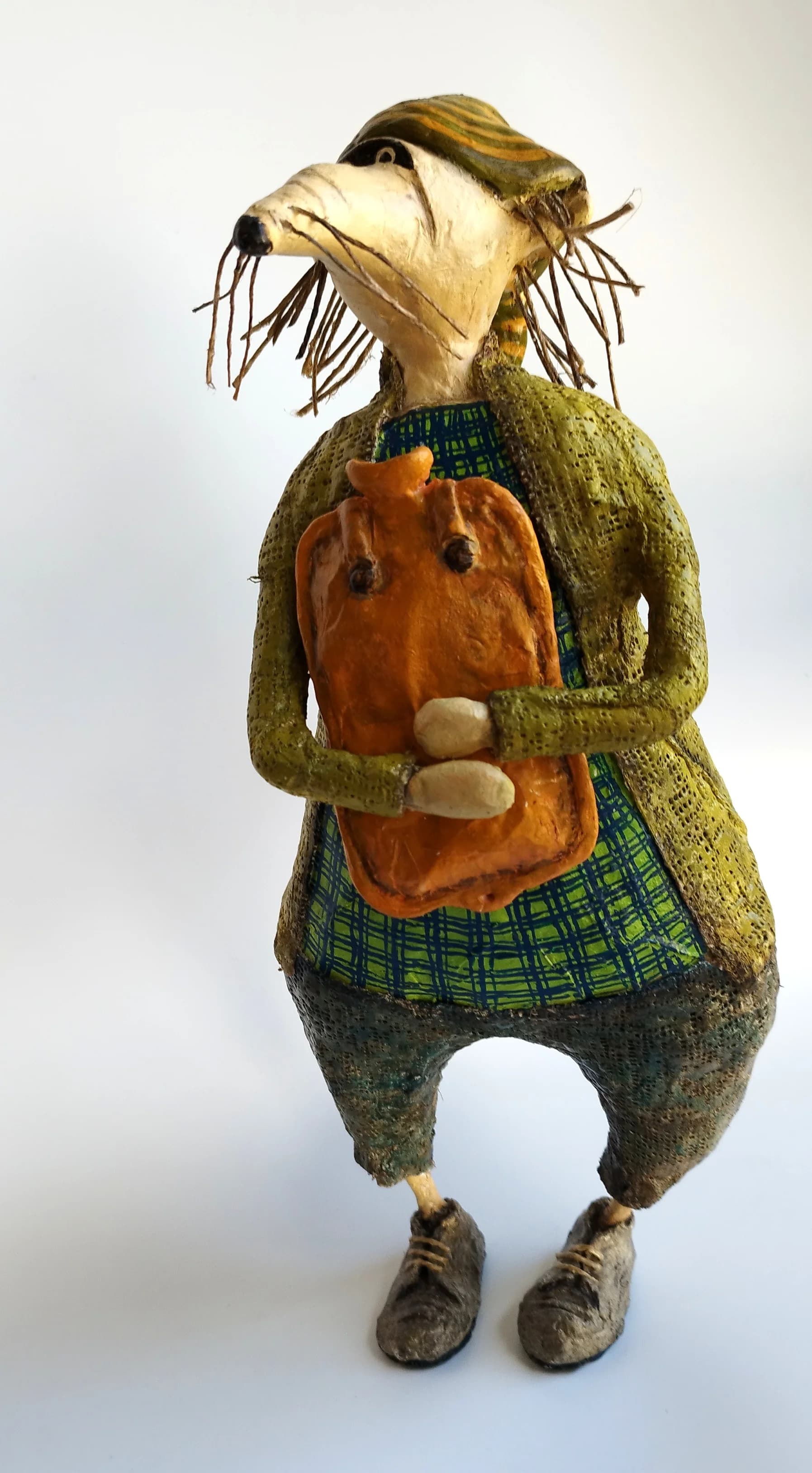 Fishel - the mouse suffers from a stomachache